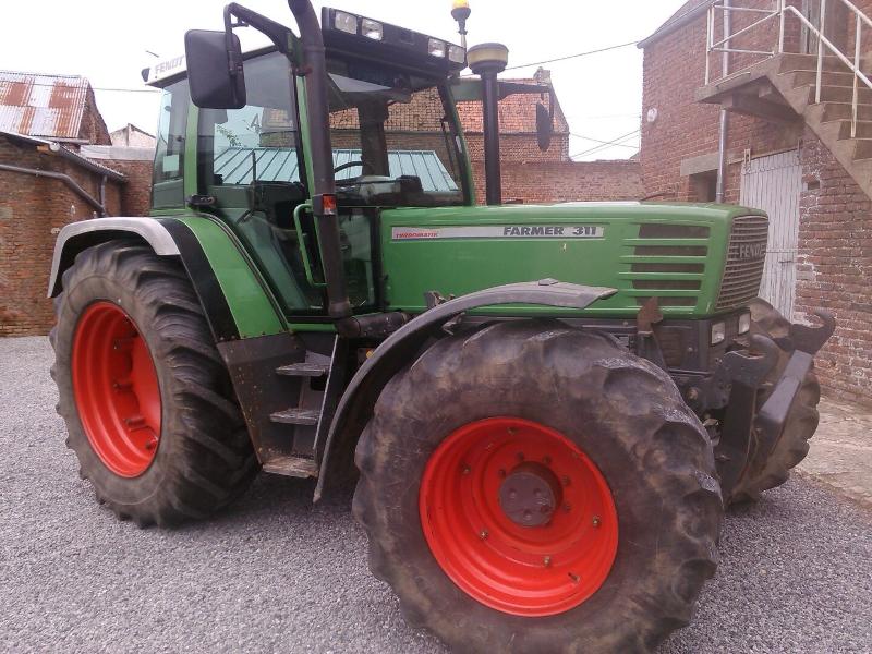 Occasion Espace Vert Tracteur FENDT 311 Occasion Espace Vert Tracteur FENDT 311