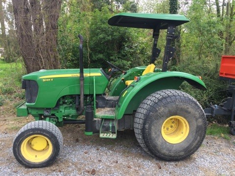 pneu tracteur espace vert